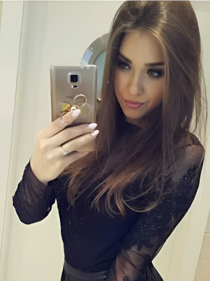 Аврора привлекательная девушка из Иваново цена от 10000 руб