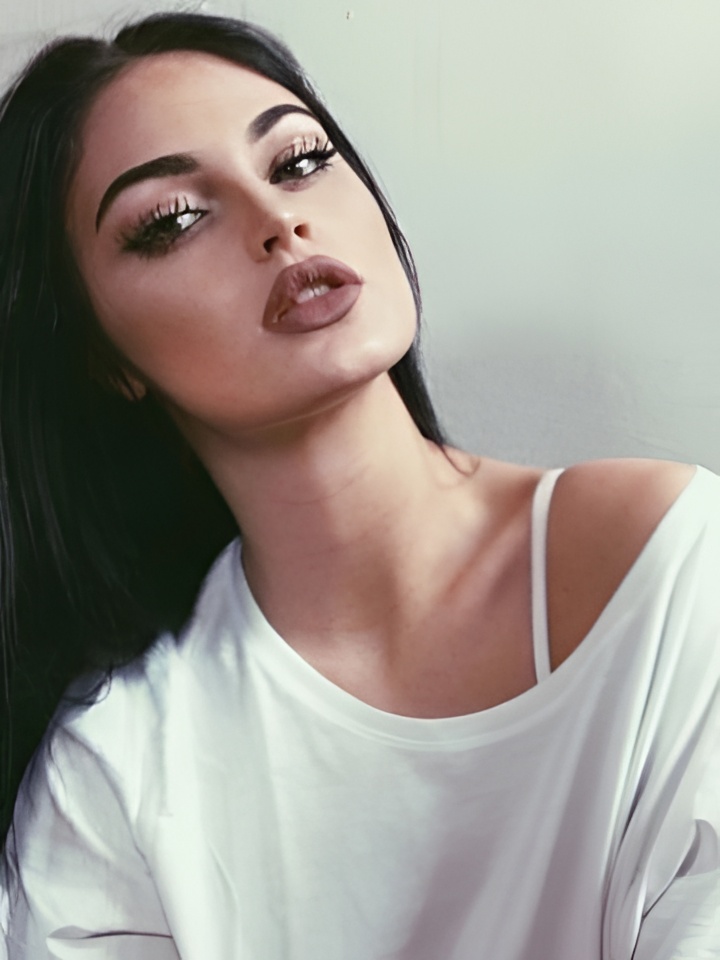 Моника привлекательная девушка из Иваново цена от 2000 руб