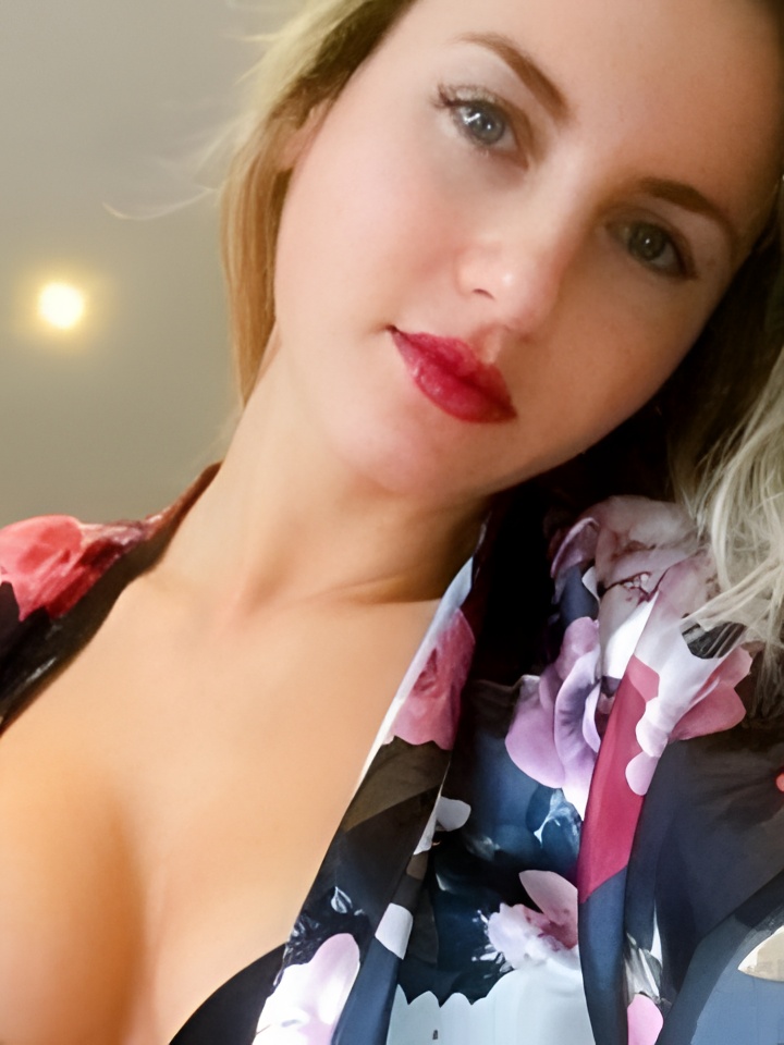 Индивидуалка Валентина, доступна для личного знакомства от 3000 руб