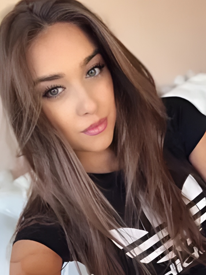 Индивидуалка Аврора, доступна для личного знакомства от 10000 руб